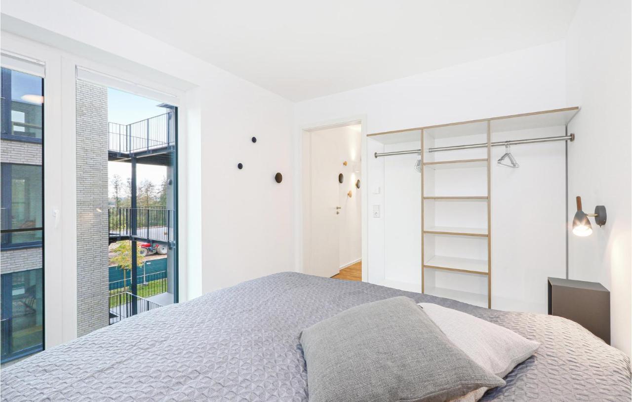 2 Bedroom Cozy Apartment In Lembruch-Duemmer See Dış mekan fotoğraf